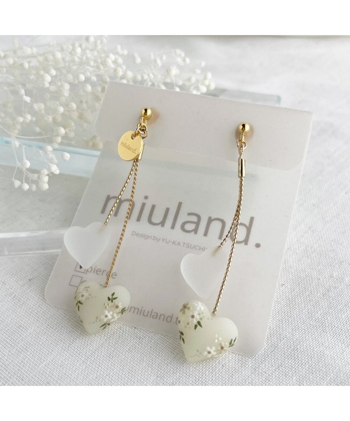 tone（トーン）の「【miuland】flower tiny heart(MA)（ピアス（両耳用）・レディース・ホワイト/クリア/その他・FREE）」の4枚目の写真