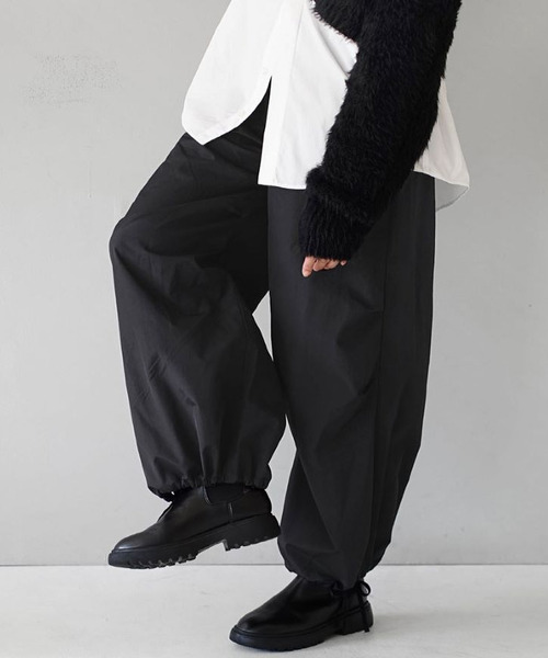 MIMIMEMETE(ミミメメット)の「パラシュート ワイドパンツ(その他パンツ・レディース・ブラック/ブルーグリーン・M)」の6枚目の写真