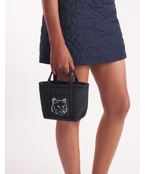 Maison Kitsune（メゾンキツネ）の「FOX HEAD PUFFER MINI TOTE
