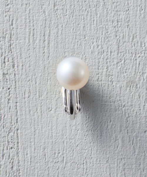 and cloud（アンドクラウド）の「Pearl Earring M / Single（イヤリング・レディース・シルバー・FREE）」の2枚目の写真