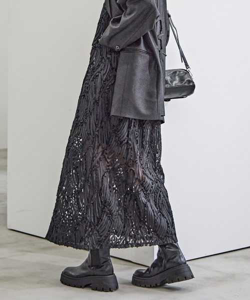 PAGEBOY（ページボーイ）の「チュールジャガードキャミワンピース（ワンピース・レディース・ブラック/オフホワイト・FREE）」の7枚目の写真