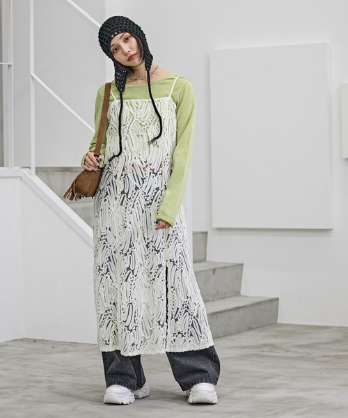 PAGEBOY（ページボーイ）の「チュールジャガードキャミワンピース（ワンピース・レディース・ブラック/オフホワイト・FREE）」の8枚目の写真