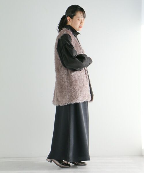 CRAFT STANDARD BOUTIQUE（クラフトスタンダードブティック）の「シャギーベスト（ベスト・レディース・グレイッシュベージュ/ブラック・FREE）」の18枚目の写真