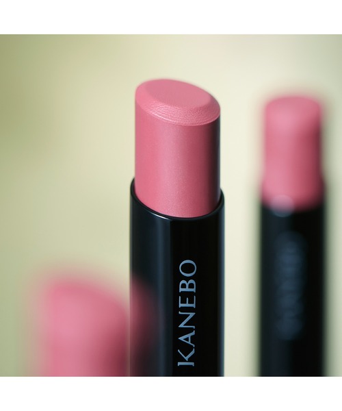 KANEBO（カネボウ）の「ルージュスターブリーズ（口紅/リップティント/グロス・レディース・B101 Clove Warm/B102 Blissful Breath/B103 Gentle Red/B104 Harvest Rose/B105 Nostalgic Mauve/B106 Raw Rose Bud/B107 Emotional Beige/B108 Timeless Honor/EX1 Melodious Coral/EX2 Spring Has Come/EX5 Tropical Orchard/EX4 Sunny Red/EX3 Mellow Nectar/EX6 Roast Fig/B110 Theatrical Red/B109 Deep Humor・FREE）」の6枚目の写真