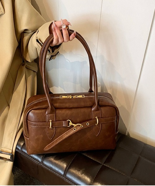 gossip!ロサンゼルス(ゴシップロサンゼルス)の「Y2K ヴィンテージ調ボストンバッグ BAG(ショルダーバッグ・レディース・ブラウン/ブラック・FREE)」の8枚目の写真