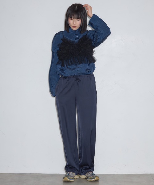 leimn(レイムン)の「ハイネックボタンブラウス(シャツ/ブラウス・レディース・ネイビー/ベージュ/オフホワイト・M)」の9枚目の写真