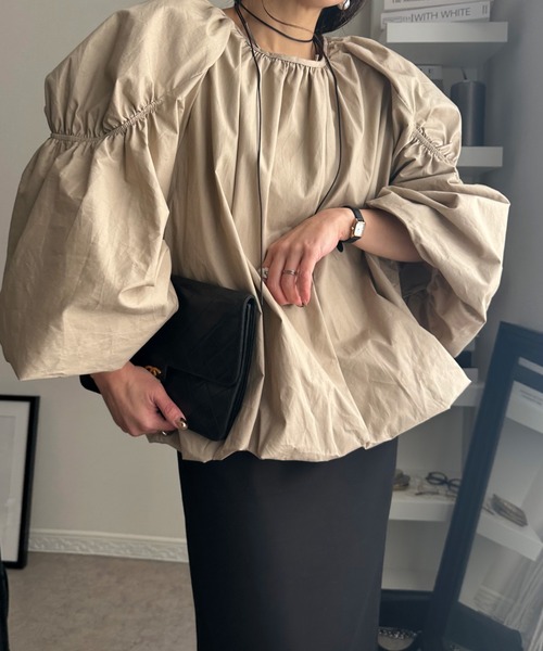 袖ボリュームブラウス（Tシャツ/カットソー）｜deux amour（ドゥーザムール）