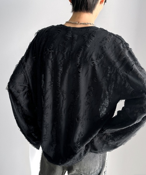 classicalelf(クラシカルエルフ)の「グランジを楽しむ旬スタイル。ダメージ加工ビッグシルエットジャカードカットソーTシャツ(長袖)(Tシャツ/カットソー・メンズ・チャコール/ブラック・MEDIUM/LARGE/X-LARGE/SMALL)」の10枚目の写真