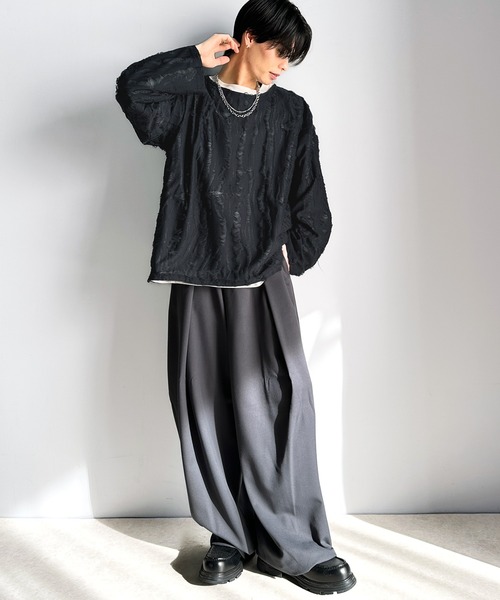 classicalelf(クラシカルエルフ)の「グランジを楽しむ旬スタイル。ダメージ加工ビッグシルエットジャカードカットソーTシャツ(長袖)(Tシャツ/カットソー・メンズ・チャコール/ブラック・MEDIUM/LARGE/X-LARGE/SMALL)」の16枚目の写真
