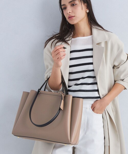 green label relaxing(グリーンレーベルリラクシング)の「【WEB限定】NEW ダブルハンドルトートバッグ / A4 / 通勤 / PCバッグ付き(トートバッグ・レディース・オフホワイト/ブラック/その他1/モカ/ベージュ/ライトグレー・FREE)」の20枚目の写真