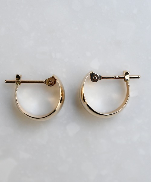 sowi（ソーイ）の「K10　ムーンピアス　5×10（ピアス（両耳用）・レディース・ゴールド・ﾌﾘ-）」の2枚目の写真