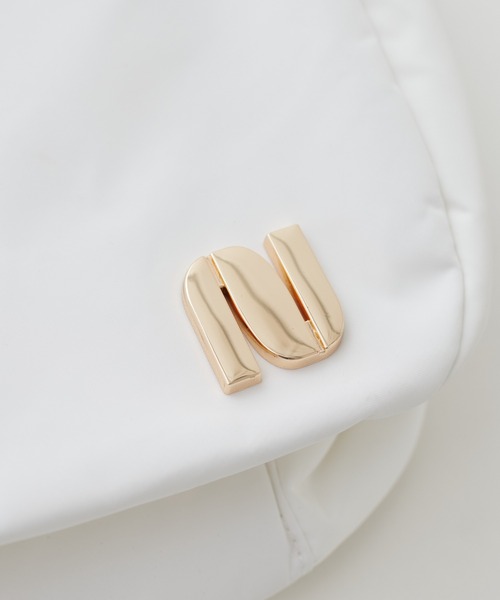 natural couture(ナチュラルクチュール)の「ギャザーナイロンショルダーBAG(ショルダーバッグ・レディース・チャコールグレー/オフホワイト/ブルーグレー・FREE)」の19枚目の写真