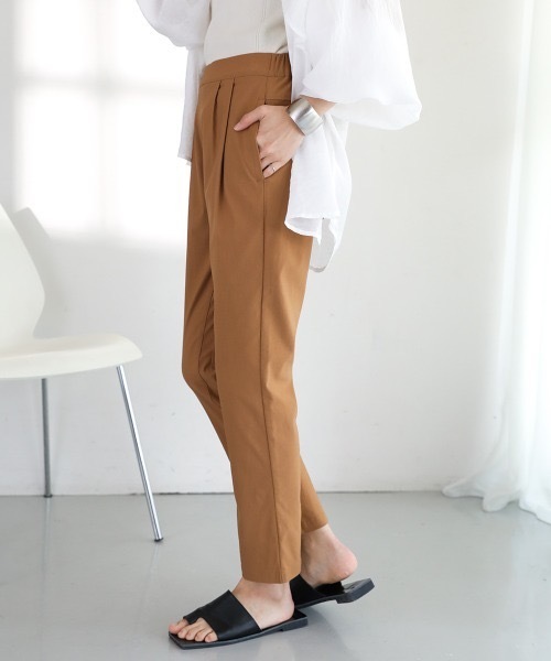Bou Jeloud(ブージュルード)の「【34-42サイズ展開】UVカットHAKIYASEストレッチパンツ(その他パンツ・レディース・ホワイト/グリーン/ブラック/チェック/キャメル/イエロー/カーキ・SMALL/X-SMALL/X-LARGE)」の6枚目の写真