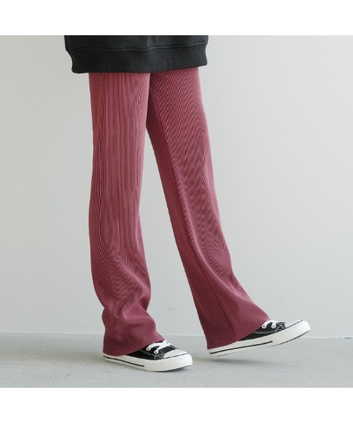 aquagarage(アクアガレージ)の「プリーツストレートパンツ(その他パンツ・レディース・テラコッタ/ピンク・M)」の11枚目の写真