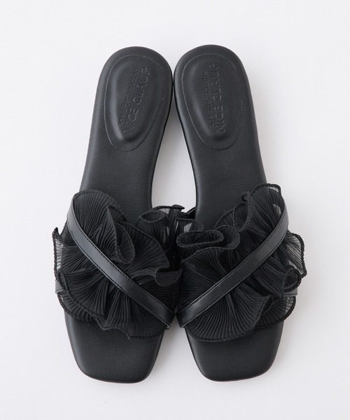 one after another NICE CLAUP（ワンアフターアナザーナイスクラップ）の「【WEB限定】オーガンジーフリルフラットサンダル（サンダル・レディース・ブラック/アイボリー/ゴールド・L/M/S）」の8枚目の写真