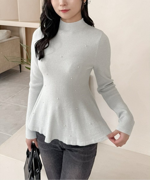 CLEAR BASIC（クリアベーシック）の「パール付きペプラムニットトップス[オフィスカジュアル フェミニン 上品]≪再入荷≫（ニット/セーター・レディース・ピンク/ライトグレー/サックスブルー/アイボリー・F）」の9枚目の写真