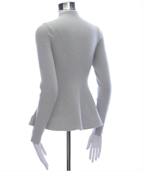 CLEAR BASIC（クリアベーシック）の「パール付きペプラムニットトップス[オフィスカジュアル フェミニン 上品]≪再入荷≫（ニット/セーター・レディース・ピンク/ライトグレー/サックスブルー/アイボリー・F）」の12枚目の写真