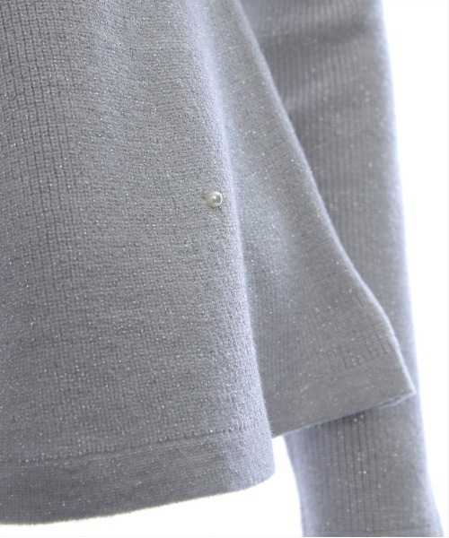 CLEAR BASIC（クリアベーシック）の「パール付きペプラムニットトップス[オフィスカジュアル フェミニン 上品]≪再入荷≫（ニット/セーター・レディース・ピンク/ライトグレー/サックスブルー/アイボリー・F）」の17枚目の写真