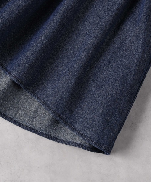 SOMETHING（サムシング）の「SOMETHING(サムシング)【レディース】【WEB限定】フリルカラーデニムシャツ（シャツ/ブラウス・レディース・ノンウォッシュ・S/M）」の5枚目の写真
