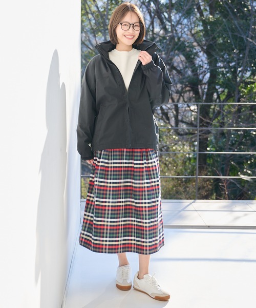 Arnold Palmer（アーノルドパーマー）の「アンブレラスペック シェア トラックジャケット（ブルゾン・レディース・アイボリー/ブラック/ライトグリーン・LL/L/M/S/XS）」の15枚目の写真