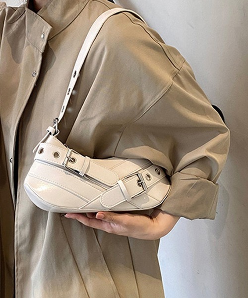 STYLEBLOCK(スタイルブロック)の「レザー調ダブルベルトデザインショルダーバッグ(ショルダーバッグ・レディース・ブラック/ピンク/ホワイト/シルバー・FREE)」の1枚目の写真