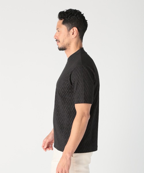 MEN'S BIGI(メンズビギ)の「リンクスジャガードVネックTEE(Tシャツ/カットソー・メンズ・ネイビー/ブラック・03/02/04)」の4枚目の写真
