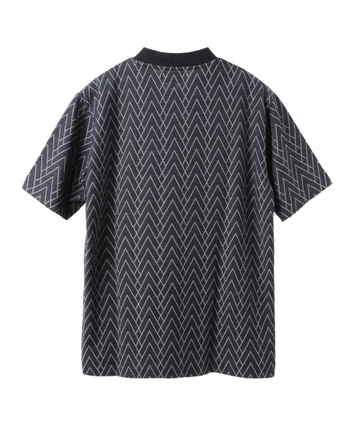 MEN'S BIGI(メンズビギ)の「リンクスジャガードVネックTEE(Tシャツ/カットソー・メンズ・ネイビー/ブラック・03/02/04)」の12枚目の写真