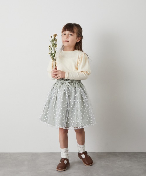 riziere(リジェール)の「透かし柄パフスリーブプルオーバー(Tシャツ/カットソー・キッズ・クリーム/ブルー系・120/110/100/90/150/140/130)」の6枚目の写真