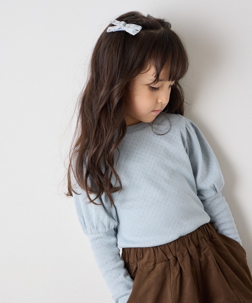 riziere(リジェール)の「透かし柄パフスリーブプルオーバー(Tシャツ/カットソー・キッズ・クリーム/ブルー系・120/110/100/90/150/140/130)」の16枚目の写真