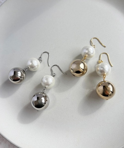 tone(トーン)の「【As】【金属アレルギー対応】NO.166 大粒パール ゆらゆら 2連ピアス(サージカルステンレス)(MA)(ピアス(両耳用)・レディース・ホワイト系2/ホワイト/シルバー/ゴールド・FREE)」の3枚目の写真