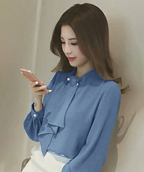 LUMIRA(アパレル)(ルミラ)の「胸元パールボウタイブラウス(シャツ/ブラウス・レディース・ホワイト系1/ベージュ系1/ピンク系3/ピンク系1/ブルー系1・XXL/XL/L/M)」の3枚目の写真