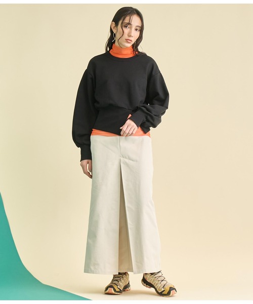 Settimissimo（セッティミッシモ）の「裏毛 バックオープン デザイン プルオーバー（スウェット・レディース・ブラック/アイボリー・FREE）」の6枚目の写真