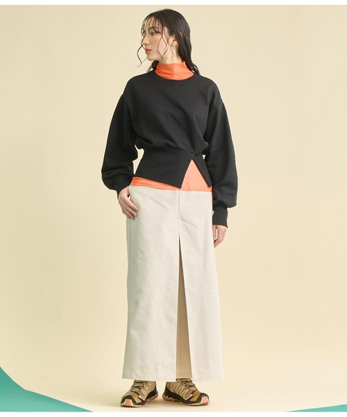 Settimissimo（セッティミッシモ）の「裏毛 バックオープン デザイン プルオーバー（スウェット・レディース・ブラック/アイボリー・FREE）」の7枚目の写真