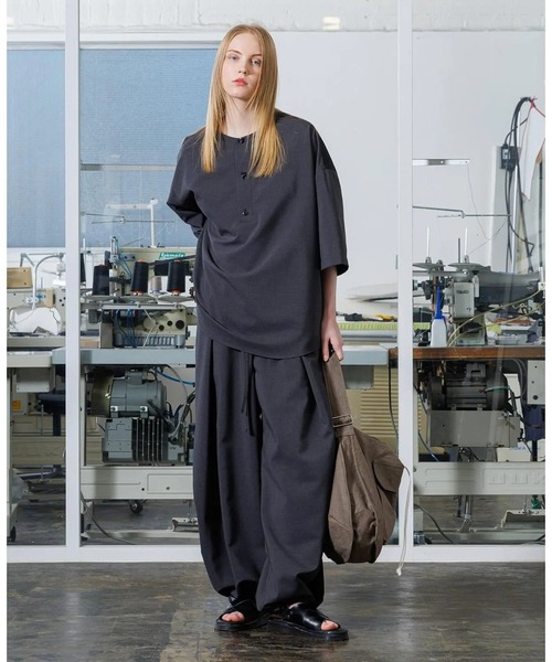 VOAAOV(ヴォアーブ)の「【VOAAOV】 MELANGE LINEN LIKE PANTS(その他パンツ・メンズ・グレー/チャコールグレー・1/2/0)」の4枚目の写真