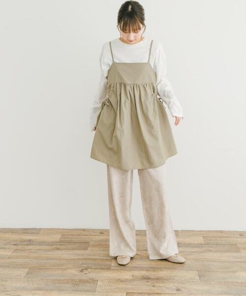 ITEMS URBANRESEARCH（アイテムズ アーバンリサーチ）の「ポケットギャザーキャミ（キャミソール・レディース・チャコールグレー/ベージュ・FREE）」の10枚目の写真