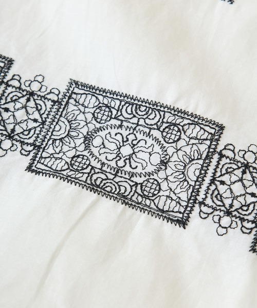 ESCAR（エスカー）の「■ESCAR バイカラー刺繍ワイドイージーパン（その他パンツ・レディース・オフホワイト/ブラック・FREE）」の12枚目の写真