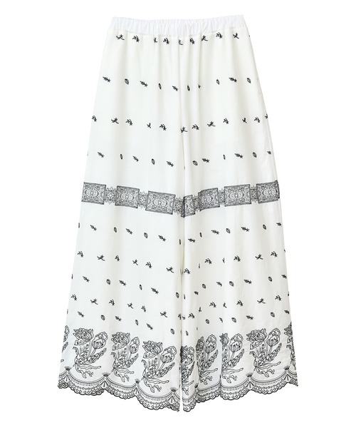 ESCAR（エスカー）の「■ESCAR バイカラー刺繍ワイドイージーパン（その他パンツ・レディース・オフホワイト/ブラック・FREE）」の6枚目の写真