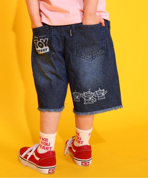 Disney（ディズニー）の「ディズニー トイ・ストーリー クラッシュデニムハーフパンツ 0393K（デニムパンツ・キッズ・ライトインディゴブルー・100cm/110cm/90cm/120cm/130cm/140cm）」の4枚目の写真