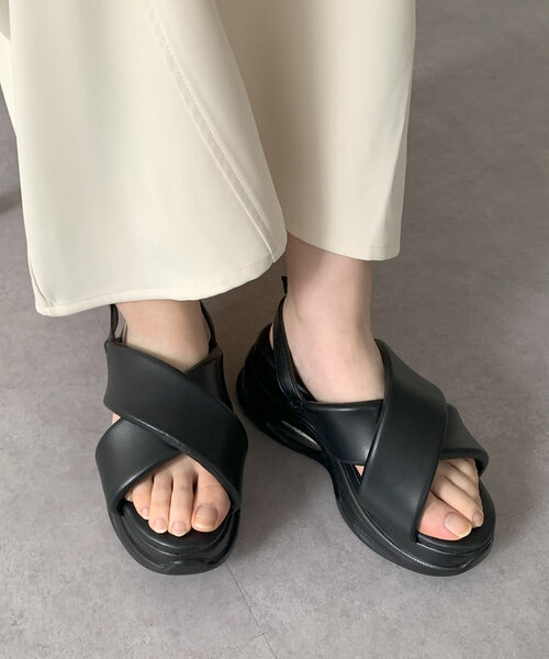 Thevon（ゼボン）の「厚底サンダル（サンダル・レディース・ブラック/アイボリー・M/L）」の17枚目の写真