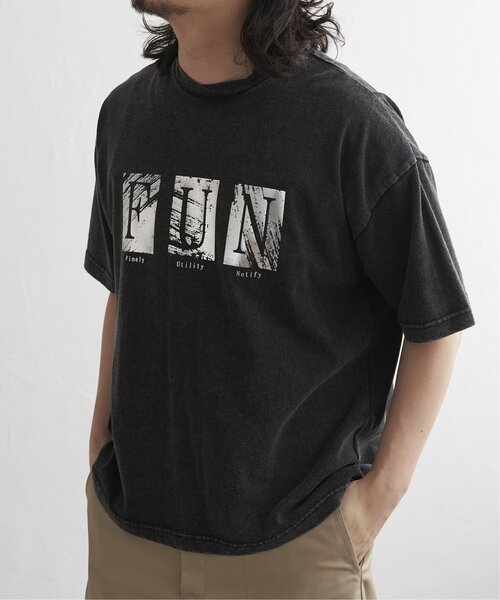 VENCEEXCHANGE（ヴァンスエクスチェンジ）の「スノーウォッシュ加工箔プリントTシャツ（Tシャツ/カットソー・メンズ・ブラック/チャコール/ダークグレー・M/L）」の2枚目の写真