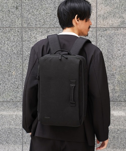 BAYBLO（ベイブロ）の「(LF)【：： fulcro 】【Essence M】15ポケット/19L PC収納 バックパック（バックパック/リュック・メンズ・ブラック・ONE SIZE）」の3枚目の写真