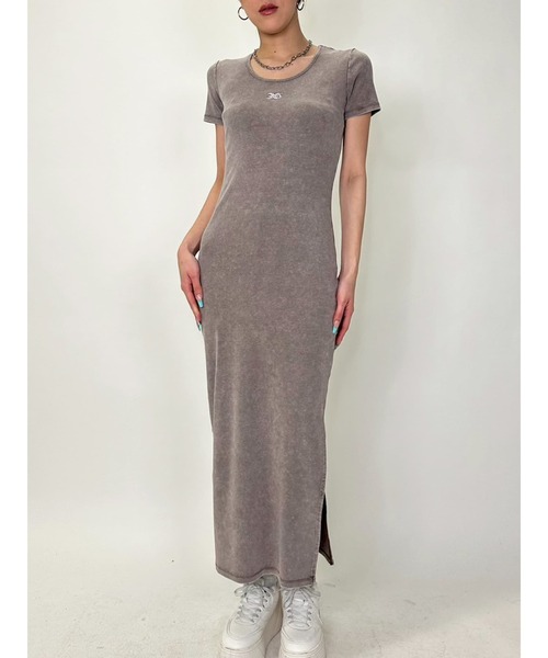 EGOIST（エゴイスト）の「加工タイトロングワンピース（ワンピース・レディース・ブラック/ブラウン・FREE）」の2枚目の写真