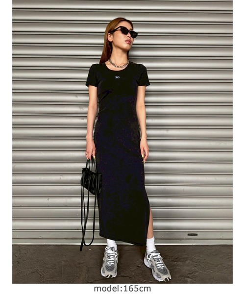 【送料込】BALENCIAGA★Blackletter Script Hybrid ワンピース 立体フレアスポンジニットワンピース』（ワンピース）｜somari