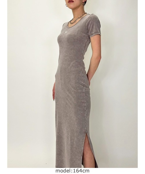 EGOIST（エゴイスト）の「加工タイトロングワンピース（ワンピース・レディース・ブラック/ブラウン・FREE）」の21枚目の写真