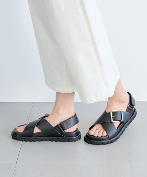 Mazell（マゼル）の「Mazell / クロスベルトサンダル（サンダル・レディース・ブラック/キャメル・L/M/S/LL）」の10枚目の写真