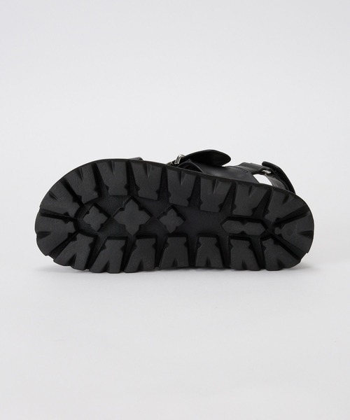 Mazell（マゼル）の「Mazell / クロスベルトサンダル（サンダル・レディース・ブラック/キャメル・L/M/S/LL）」の19枚目の写真