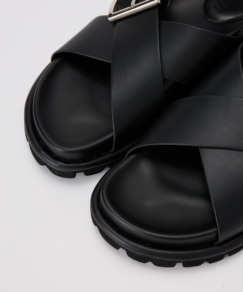 Mazell（マゼル）の「Mazell / クロスベルトサンダル（サンダル・レディース・ブラック/キャメル・L/M/S/LL）」の18枚目の写真