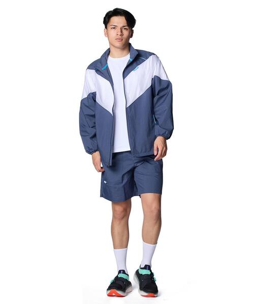 UNDER ARMOUR(アンダーアーマー)の「UAシアー ウーブン フルジップ ジャケット(ライフスタイル/メンズ)(その他アウター・メンズ・チャコールグレー・2XL/S/L/XL/M)」の3枚目の写真