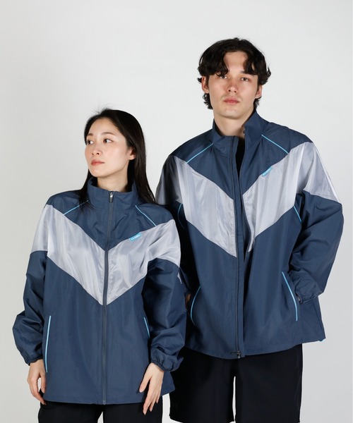 UNDER ARMOUR(アンダーアーマー)の「UAシアー ウーブン フルジップ ジャケット(ライフスタイル/メンズ)(その他アウター・メンズ・チャコールグレー・2XL/S/L/XL/M)」の1枚目の写真