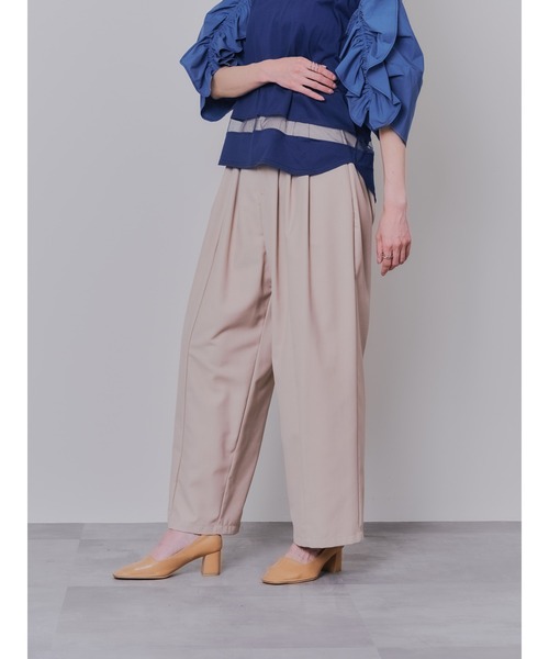 DOLLUPOOPS(ドールアップウップス)の「マーベストライクタックボリュームパンツ(スラックス・レディース・ブラック/ベージュ・38)」の10枚目の写真